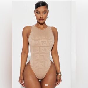NWT FASHIONNOVA CHELSEA SEAMLESS BODYSUIT Tan Sz M